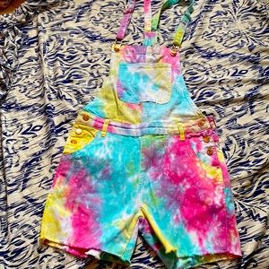 This tye die overall from AQ denim is size L